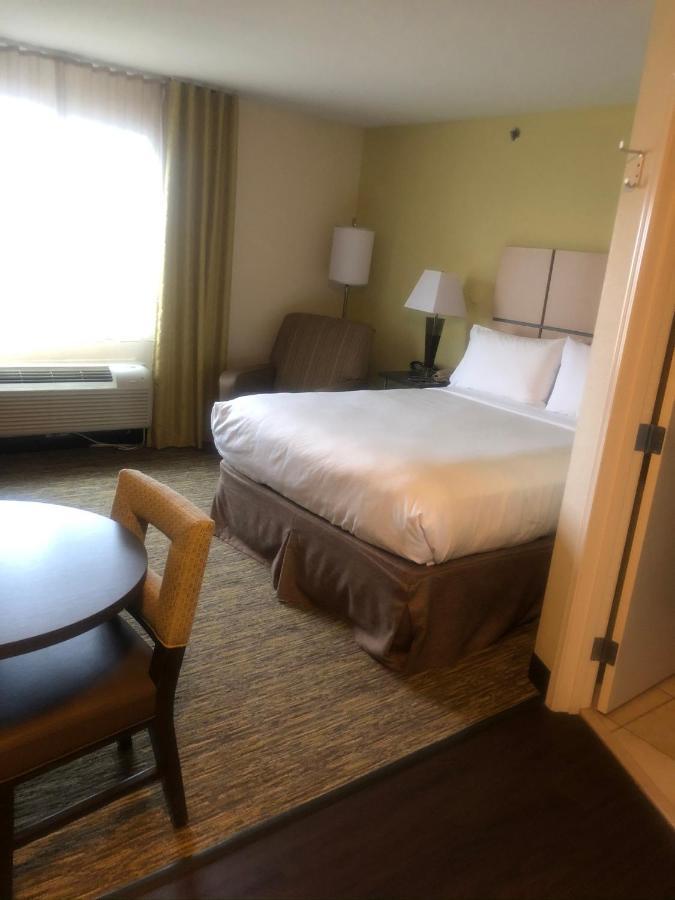 Candlewood Suites Owasso By Ihg Екстер'єр фото