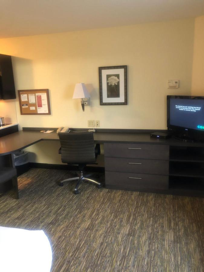 Candlewood Suites Owasso By Ihg Екстер'єр фото